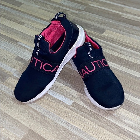 Nautica girls sneakers - Picture 1 of 4